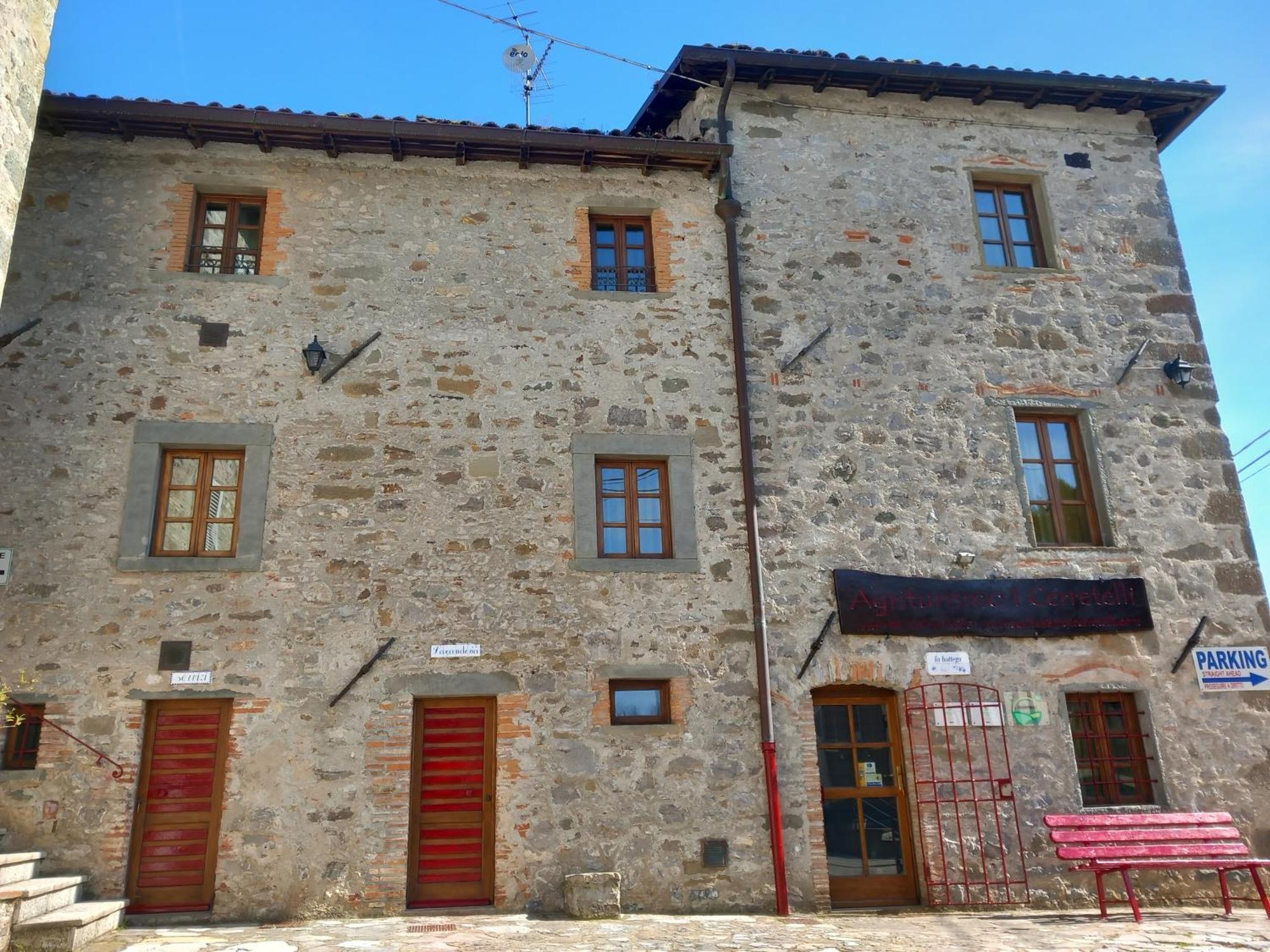 Agriturismo I Cerretelli บาร์กา ภายนอก รูปภาพ